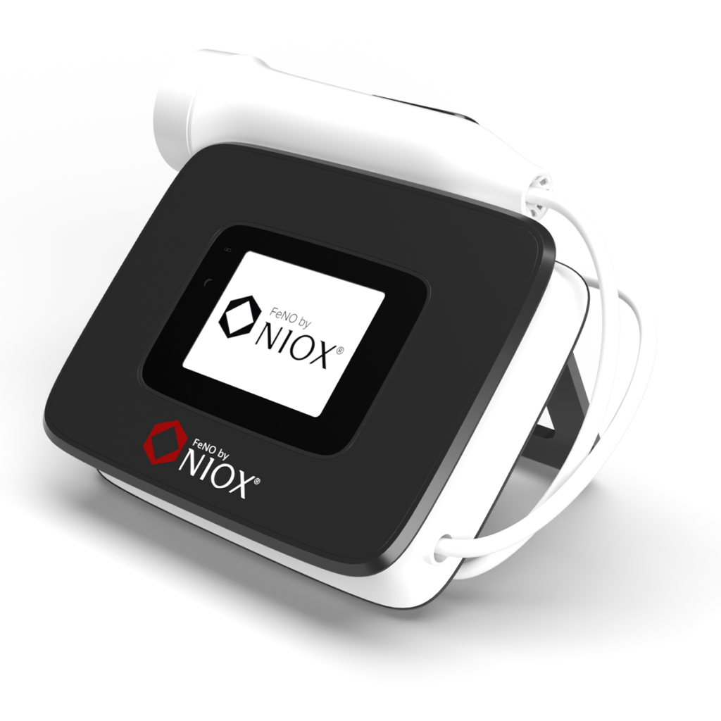 Image of NIOX VERO device. Copyright NIOX Group PLC